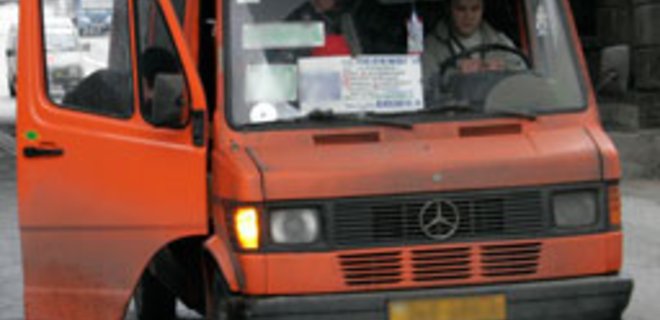 Минтранс обеспокоен нелегальными перевозками в Киеве - Фото