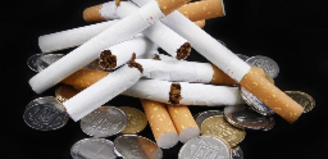 Каждая третья пачка сигарет в ЕС нелегального происхождения - Фото
