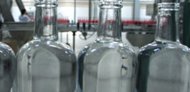 Производители водки выступают за повышение минимальных цен - Фото