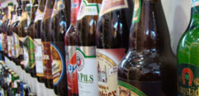 Запрет рекламы алкоголя предлагают распространить на пиво - Фото