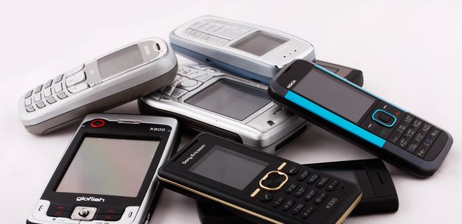В Украину пытались нелегально ввести 7 тыс. мобильных телефонов - Фото
