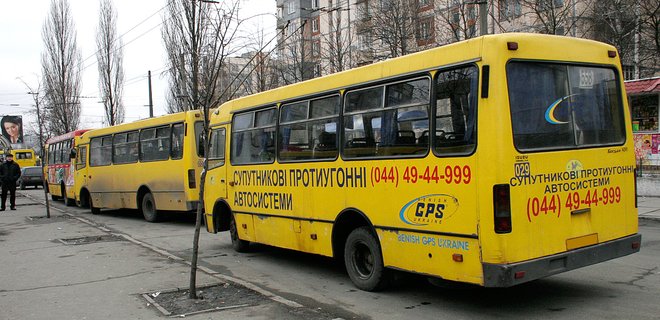Частные перевозчики Киева попросят КГГА остановить работу маршруток. Кличко ответил - Фото