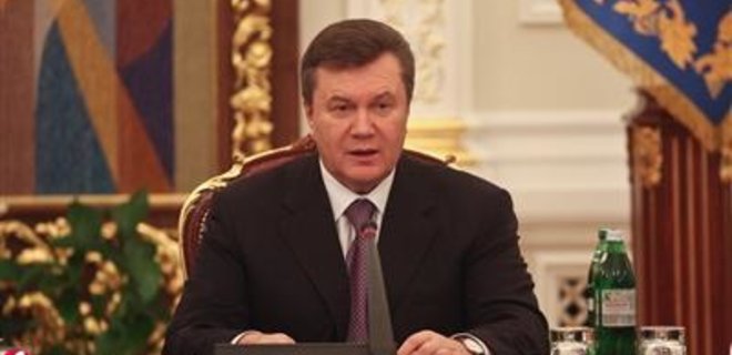 Янукович поручил заинтересовать банки давать длинные кредиты АПК - Фото