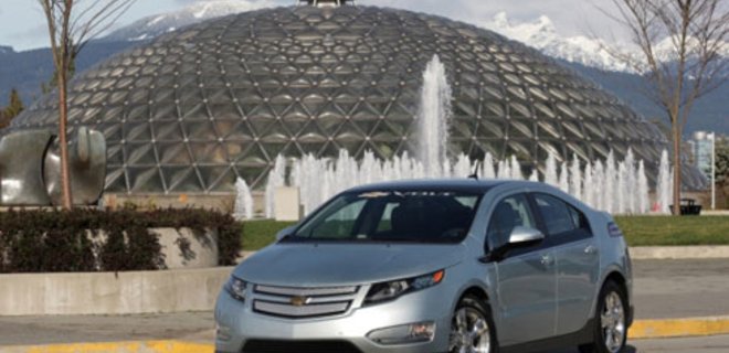 Безопасность Chevrolet Volt дополнительно расследуют - Фото