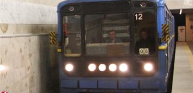 Киев хочет модернизировать 250 вагонов метро за 3 года - Фото