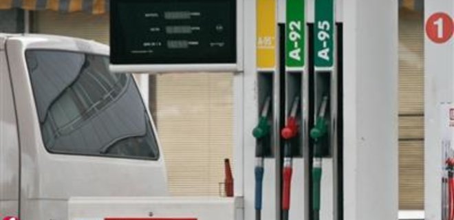 В январе АЗС продали бензина на 4,8 млрд.грн. - Фото