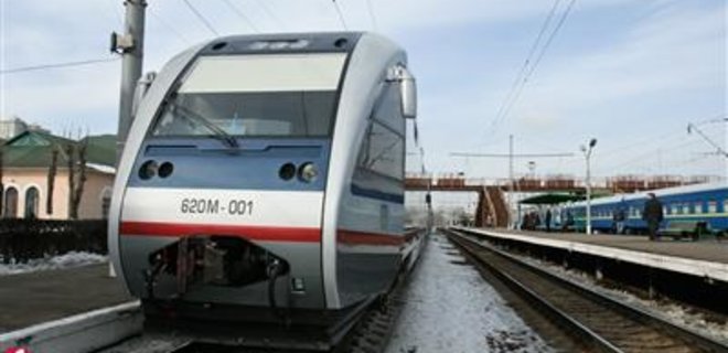 В марте Украина получит первый двухэтажный поезд Skoda - Фото