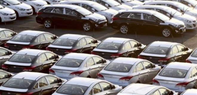 Продажи автомобилей в России выросли на 23% - Фото