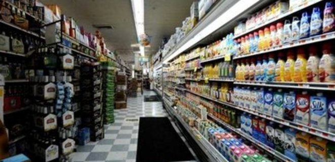 Треть проверенных в 2011 году продуктов питания забраковали - Фото