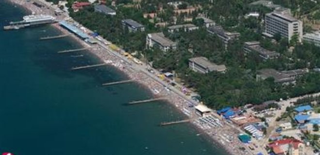 Крым стал самым популярным летним курортом среди украинцев - Фото