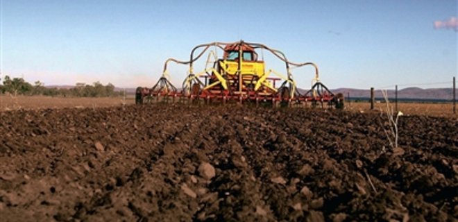 Украина хочет производить сельхозтехнику совместно с Аргентиной - Фото