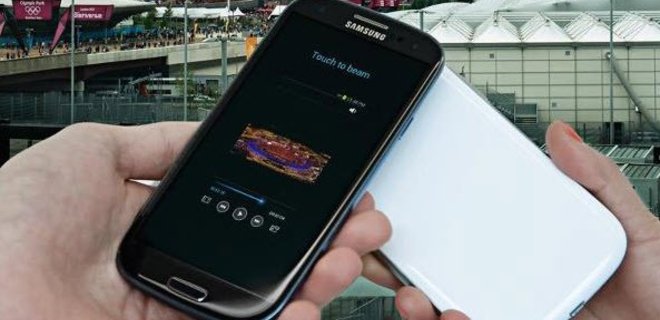 Появились фотографии Samsung Galaxy S III в черном цвете - Фото