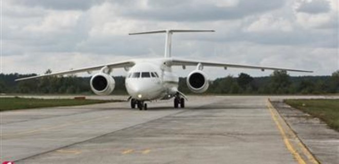Борисполь грозит приостановить обслуживание рейсов МАУ - Фото