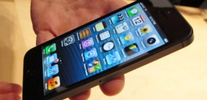 Комплектующие iPhone 5 дороже чем у iPhone 4S - Фото