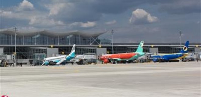 В терминал D Борисполя перешли еще 2 авиакомпании - Фото