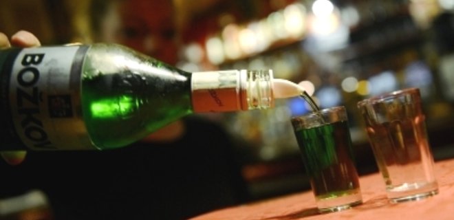 Сухой закон. Украинцам запретят пить после 20:00 - Фото