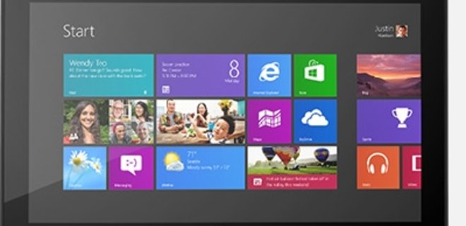 На Microsoft подали в суд из-за планшета Surface - Фото