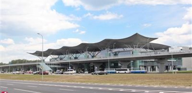Кабмин распланировал реконструкцию аэропортов до 2023 года - Фото