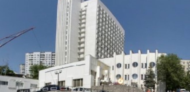 Киевскую гостиницу Мир признали банкротом - Фото