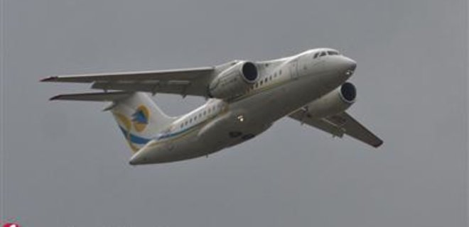 АэроСвит доставил всех своих пассажиров в Украину - Фото