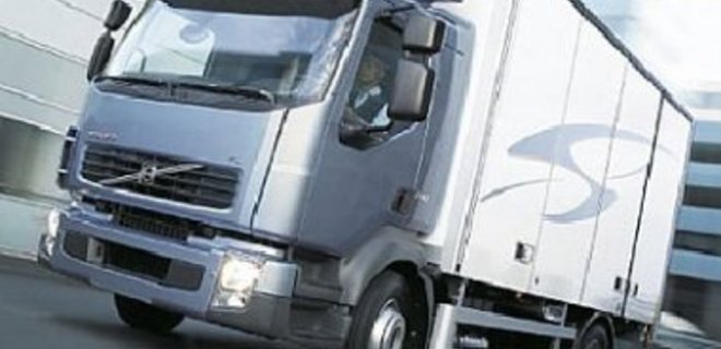 Volvo покупает долю в предприятии по производству грузовиков - Фото