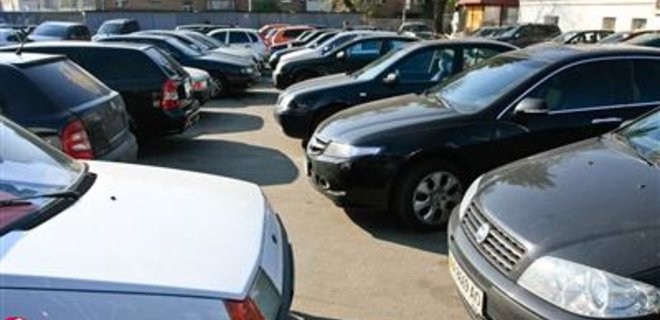 Гаражи и паркинги в Киеве не дешевеют с 2008 года, - мнение - Фото