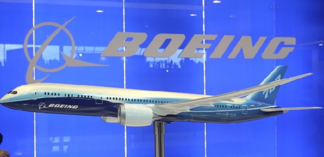 Boeing поставил рекордное число самолетов в 2013 году - Фото