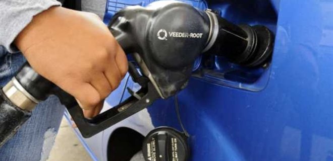 Подешевеет ли бензин: АЗС обязали снизить цены - Фото