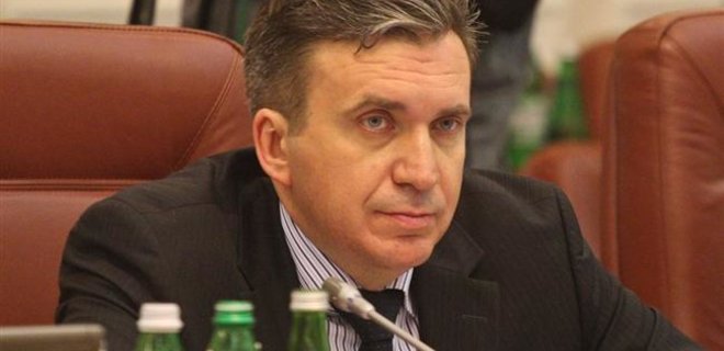 Правительство Украины пообещало не продавать ГТС - Фото