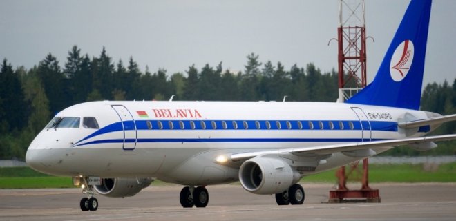 Белорусская авиакомпания может прекратить полеты в Крым - Фото