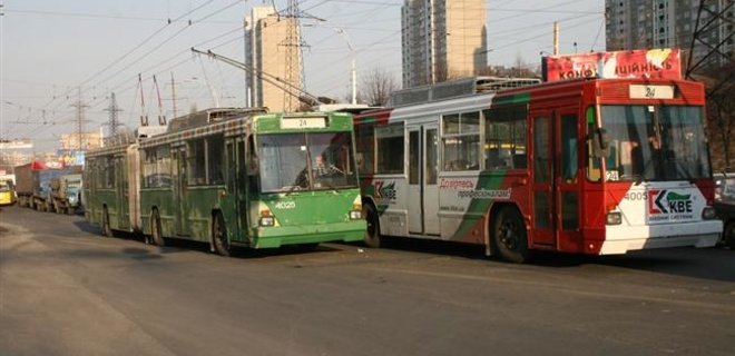 Повышать стоимость проезда в транспорте Киева пока не будут - Фото