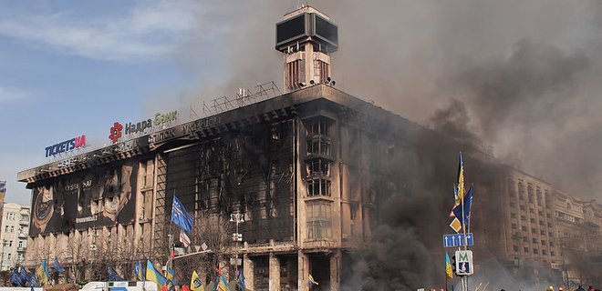 Символ Майдана: Дом профсоюзов не снесут, а отремонтируют - Фото