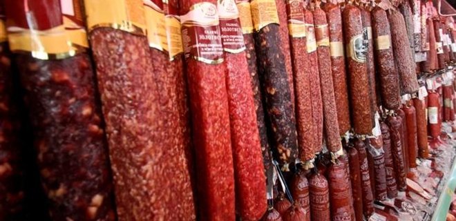 Россия запретила колбасу одного из украинских производителей - Фото
