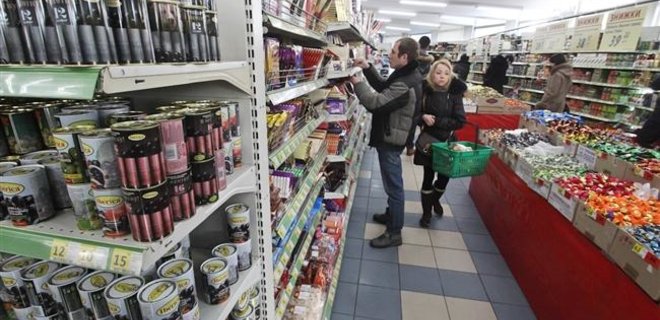 АМКУ рекомендовал торговым сетям не повышать цены на продукты - Фото