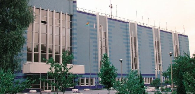 Центральный офис Украэроруха заблокировал спецназ - Фото