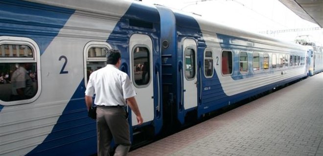 Поезд Москва-Симферополь хотят пустить через Керченскую переправу - Фото