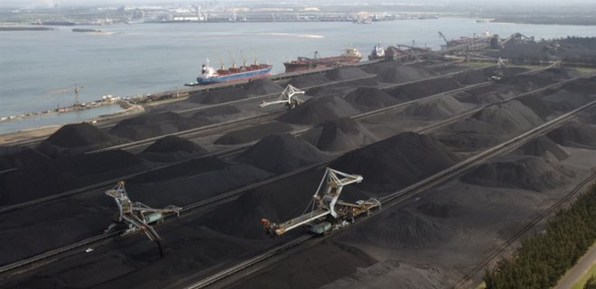 Кто и по какой цене поставляет в Украину уголь из ЮАР - Фото