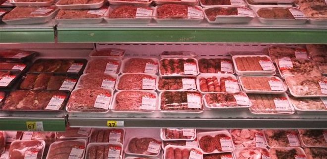 Украина готова начать экспорт в ЕС свинины и кондитерских изделий - Фото