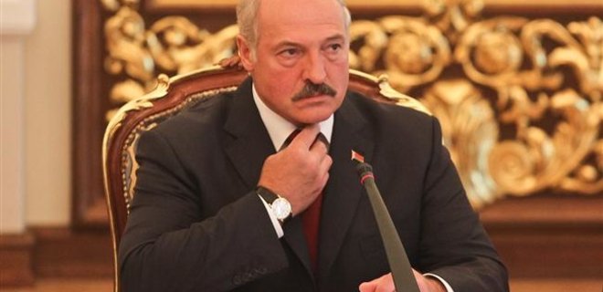 Лукашенко грозит России ответить на ограничение торговли - Фото