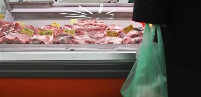 Россия запретила ввоз свинины из Киевской области - Фото