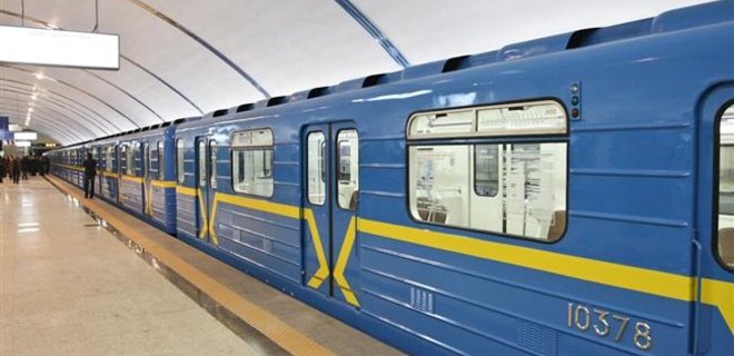 Крюковский завод отремонтирует 50 вагонов киевского метро - Фото