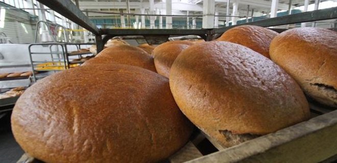 АМКУ рекомендовал 78 предприятиям снизить цены на хлеб - Фото
