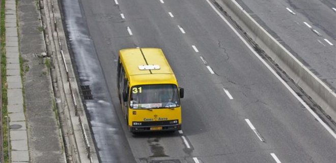 В Украине введут обязательное лицензирование автоперевозчиков - Фото