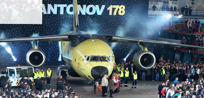 На взлет. Какое будущее ждет новый украинский самолет Ан-178 - Фото