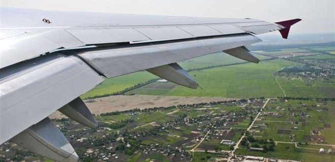 Узбекские авиалинии прекращают выполнение рейсов в Киев - Фото
