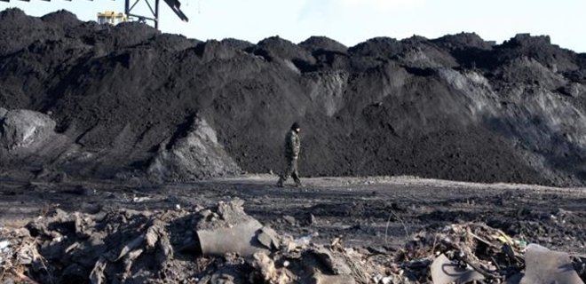 Украина сократила добычу угля на 56% - Фото
