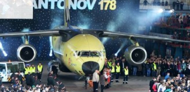 Украина отказалась от российских деталей для своих самолетов  - Фото