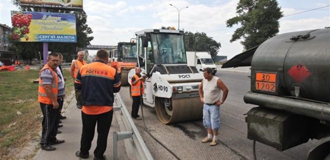 Первая бетонная дорога в Украине может появиться на юге - Фото