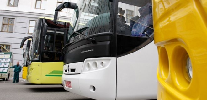 В Киев нелегально возят пассажиров 5000 автобусов в день  - КГГА - Фото