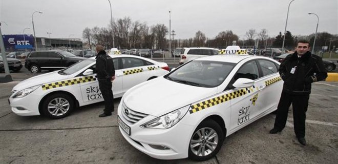 Sky Taxi начали переоборудовать в полицейские машины - Фото
